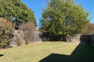 1512 Straus Rd, Cedar Hill, TX 75104 - Photo 11