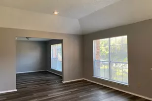 1512 Straus Rd, Cedar Hill, TX 75104 - Photo 3