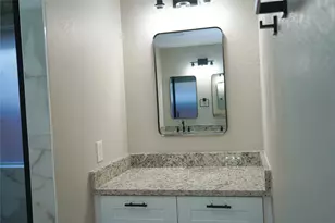 5811 Sterling Green Trail, Arlington, TX 76017 - Photo 7