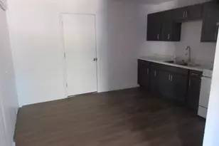 2655 Ash Crescent St, Fort Worth, TX 76104 - Photo 5