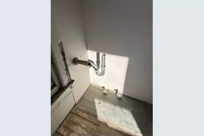 512 S McKinney Street, Mexia, TX 76667 - Photo 9