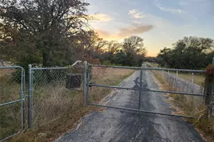 9349 Dickson Rd, Fort Worth, TX 76179 - Photo 7