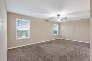 305 Honeysuckle Ln, Princeton, TX 75407 - Photo 21