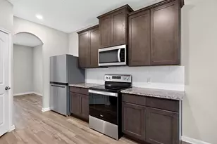 305 Honeysuckle Ln, Princeton, TX 75407 - Photo 17