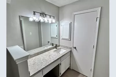 302 Monica Street, Glenn Heights, TX 75154 - Photo 19