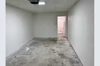 302 Monica Street, Glenn Heights, TX 75154 - Photo 13