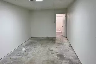 302 Monica St, Glenn Heights, TX 75154 - Photo 13