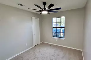 302 Monica St, Glenn Heights, TX 75154 - Photo 15