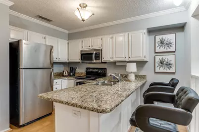 6107 Summer Creek Circle, Dallas, TX 75231 - Photo 19