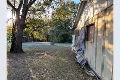 306 Bounding Main Street, Gun Barrel City, TX 75156 - Photo 3