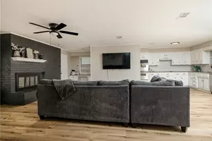 117 Kathryn Dr, Sanger, TX 76266 - Photo 7