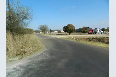 528 Johnston Road, Waxahachie, TX 75165 - Photo 3