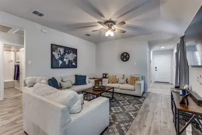 140 Greengate Drive, Boyd, TX 76023 - Photo 5