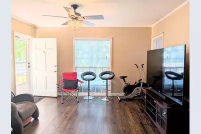 3223 Aster Street, Dallas, TX 75211 - Photo 3