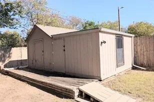 3223 Aster St, Dallas, TX 75211 - Photo 15