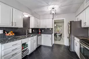 10650 Steppington Dr, Dallas, TX 75230 - Photo 7