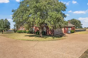 188 Twin Bends Dr, Crawford, TX 76638 - Photo 31