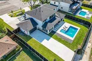 10923 Marsh Ln, Dallas, TX 75229 - Photo 39