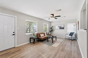 3307 Dawes Dr, Dallas, TX 75211 - Photo 11