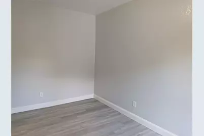 608 Holcomb Road, Dallas, TX 75217 - Photo 11