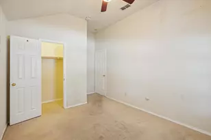 5709 Crowder Dr, Fort Worth, TX 76179 - Photo 17