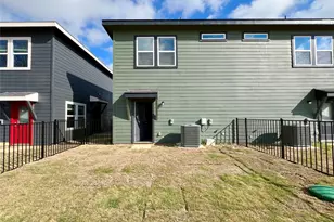 3501 E Renfro St, Burleson, TX 76028 - Photo 33