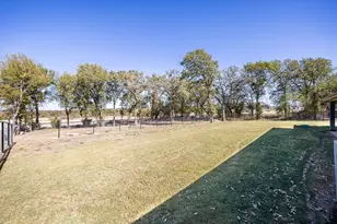 408 Herb Stephens Jr Way, Springtown, TX 76082 - Photo 35