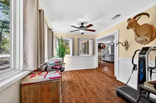 329 Comanche Dr, Lake Kiowa, TX 76240 - Photo 23