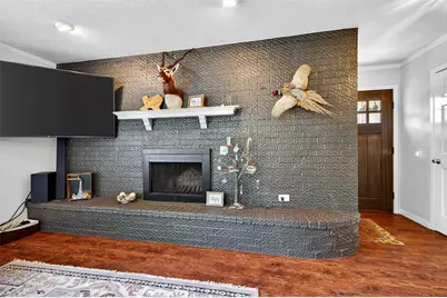 329 Comanche Drive, Lake Kiowa, TX 76240 - Photo 11