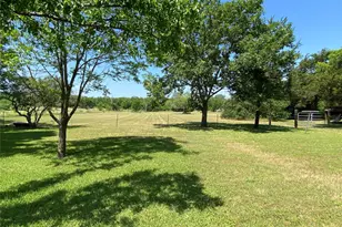 516 S McKinney St, Mexia, TX 76667 - Photo 3