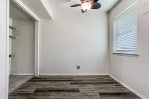 2734 Patricia Ln, Garland, TX 75041 - Photo 11