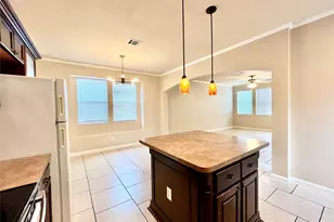 2639 Blackstone Dr, Grand Prairie, TX 75052 - Photo 15