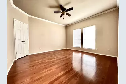 2639 Blackstone Drive, Grand Prairie, TX 75052 - Photo 17