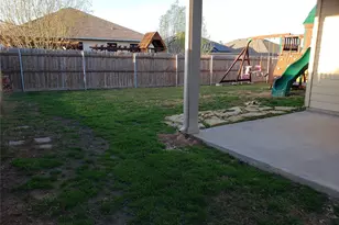 820 Poncho Ln, Fort Worth, TX 76052 - Photo 31