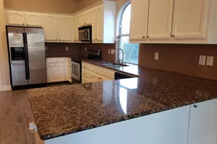 820 Poncho Ln, Fort Worth, TX 76052 - Photo 9