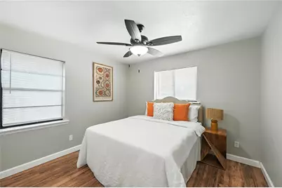 214 W Dorris Drive, Grand Prairie, TX 75051 - Photo 15