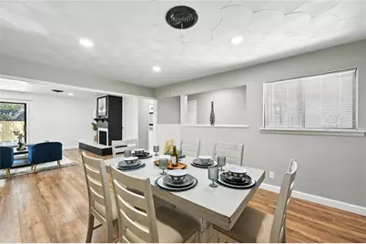 214 W Dorris Drive, Grand Prairie, TX 75051 - Photo 3