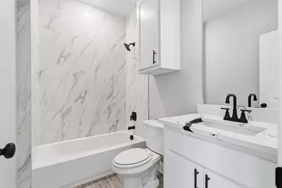 412 E Ball Street, Tom Bean, TX 75491 - Photo 11