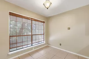 2505 Wedglea Dr, Dallas, TX 75211 - Photo 13