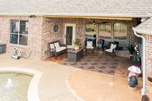 818 N Tejas Dr, Sanger, TX 76266 - Photo 29