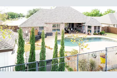 818 N Tejas Drive, Sanger, TX 76266 - Photo 31