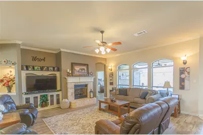 818 N Tejas Drive, Sanger, TX 76266 - Photo 7