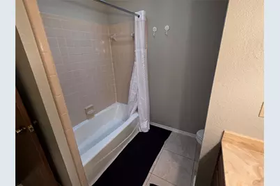 2008 Iron Horse Court, Arlington, TX 76017 - Photo 25