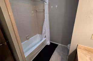 2008 Iron Horse Ct, Arlington, TX 76017 - Photo 25