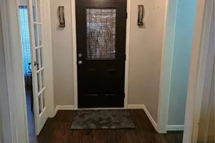 2008 Iron Horse Ct, Arlington, TX 76017 - Photo 3