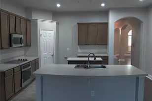 7911 Decoy Dr, Arlington, TX 76002 - Photo 9
