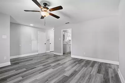 2217 Honey Creek Lane, Arlington, TX 76006 - Photo 19