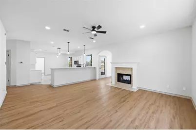 2705 Redstone Drive, Arlington, TX 76001 - Photo 13