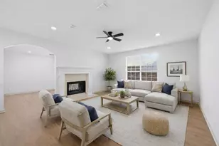 2705 Redstone Dr, Arlington, TX 76001 - Photo 11