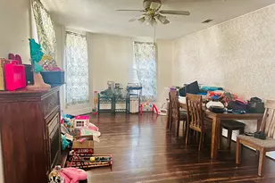 735 N Robinson St, Cleburne, TX 76031 - Photo 17